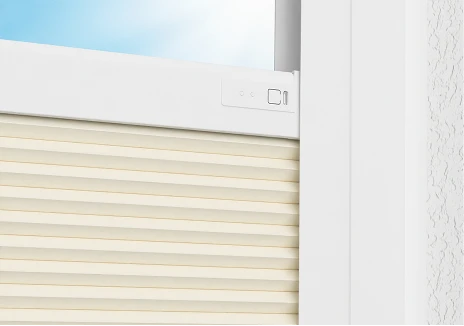 Smart Frame Plissee mit Magnetrahmen am Fenster